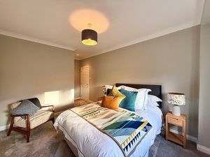 Photo 8- click for photo gallery